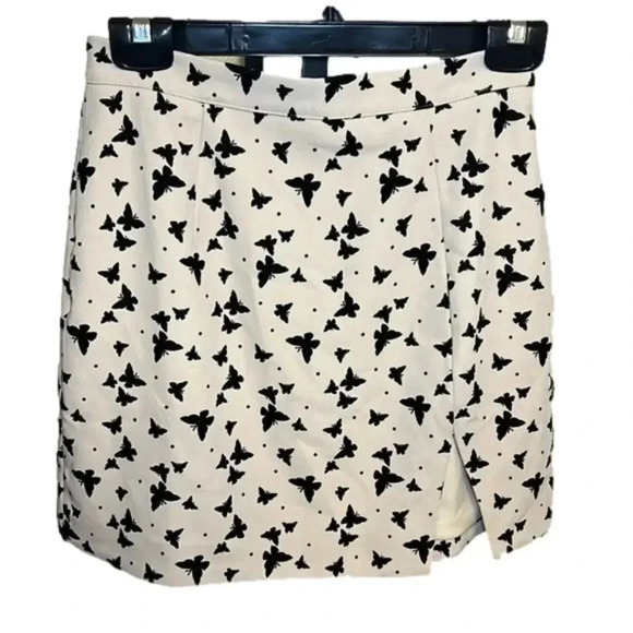 Princess Polly Butterfly Mini Skirt Size 4 - Picture 2 of 5